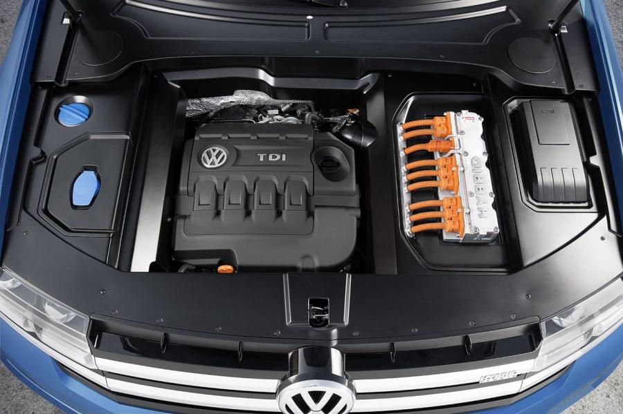  Volkswagen CrossBlue Concept 2013 года  (фото 52 из 78)